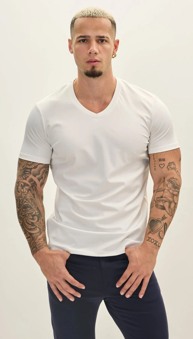 V - neck Fitted Sleeves T - shirt - Off White - Ron Tomson