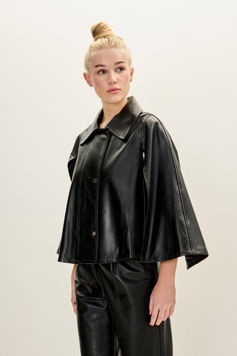 Double-Faced Lambskin Cape Jacket - Black - freestyle view