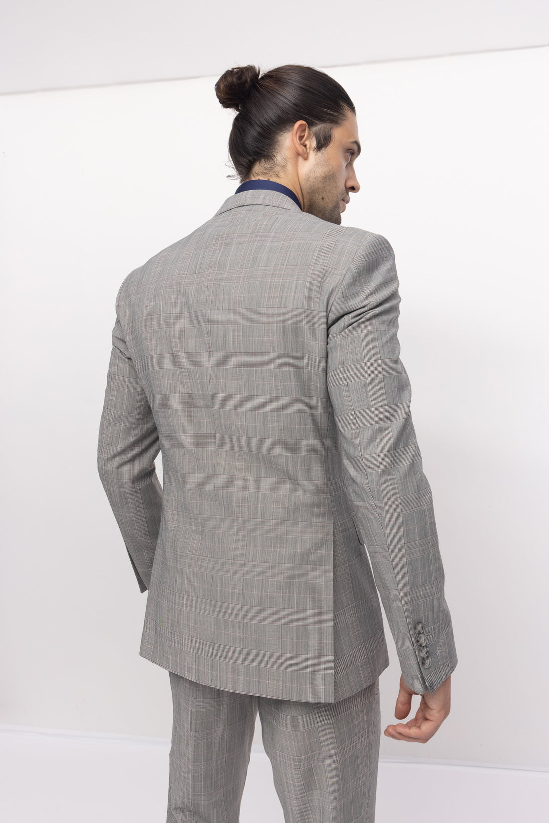 R206 - Double Breasted Suit - Black Plaid - Ron Tomson