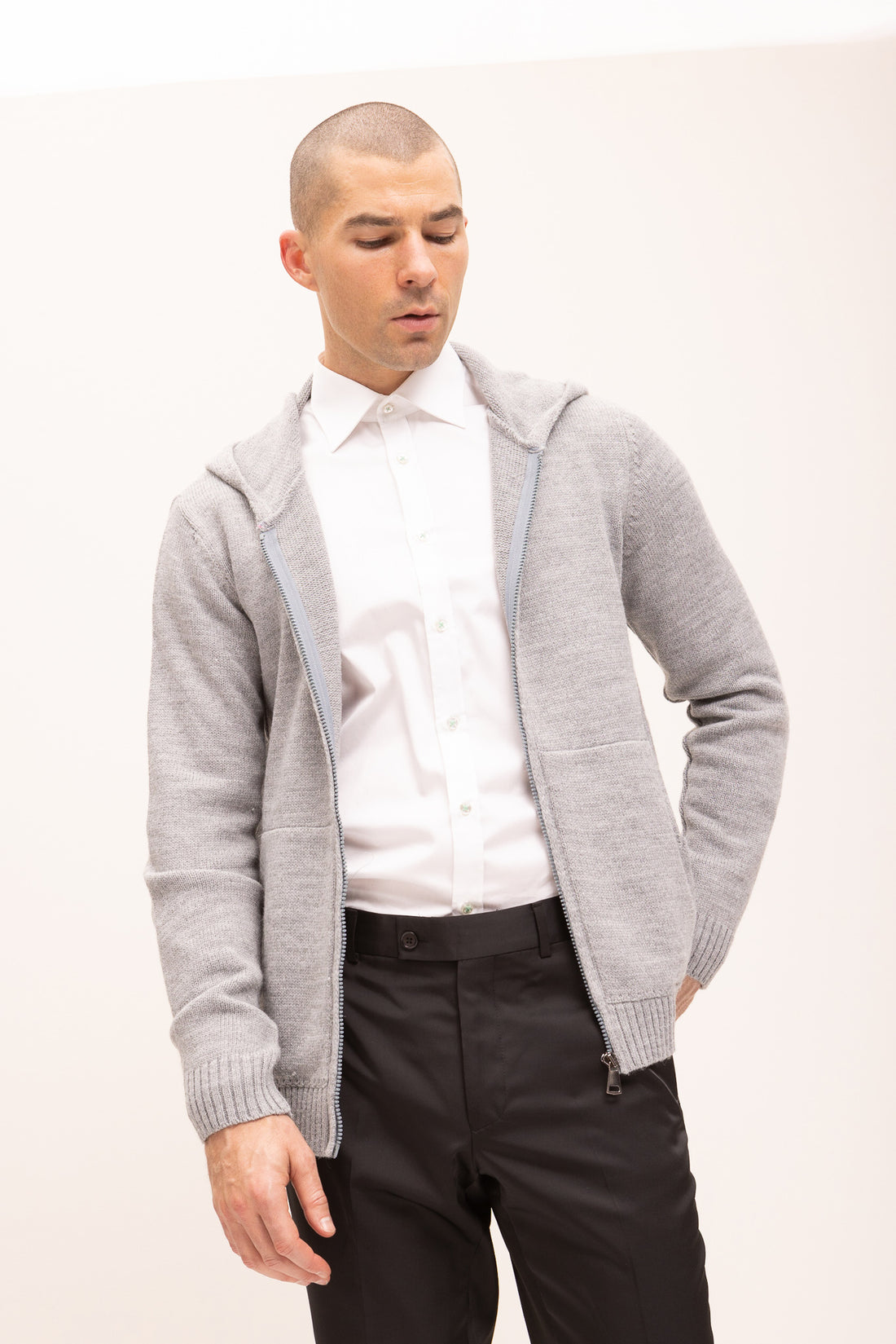FULL ZIP CLOSURE KNITTED JACKET - LIGHT GREY - Ron Tomson