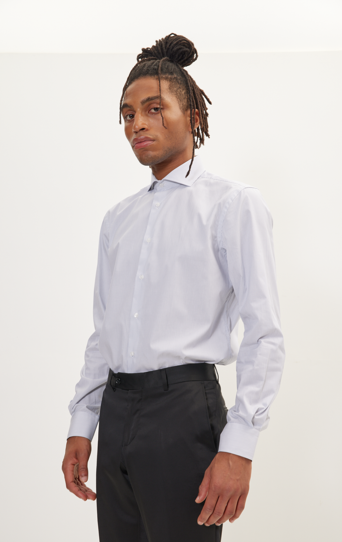 N° AN4902 PURE COTTON FRENCH PLACKET SPREAD COLLAR DRESS SHIRT - WHITE NAVY TWILL