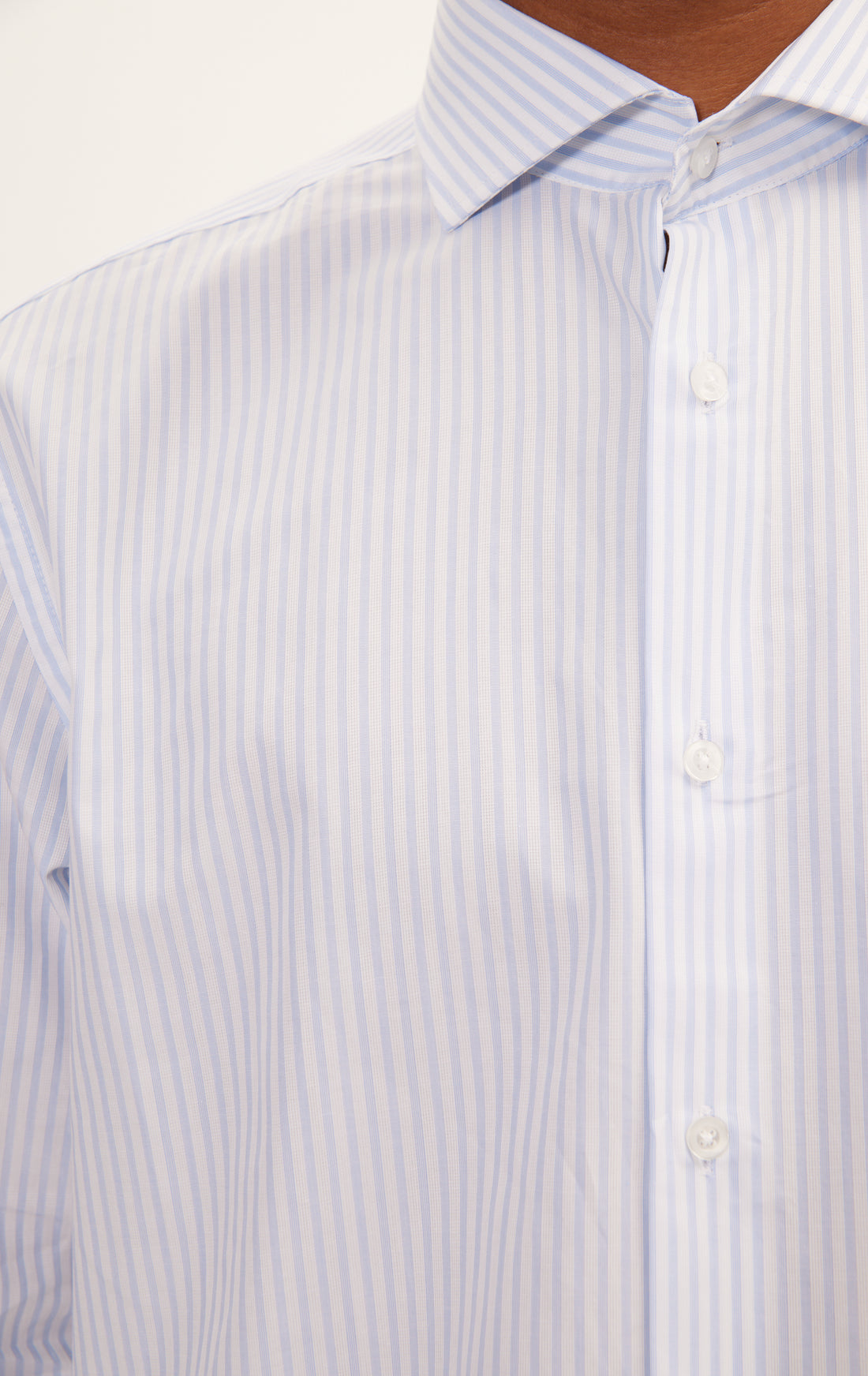 N° AN4903 PURE COTTON FRENCH PLACKET SPREAD COLLAR DRESS SHIRT - WHITE BLUE BENGAL STRIPES