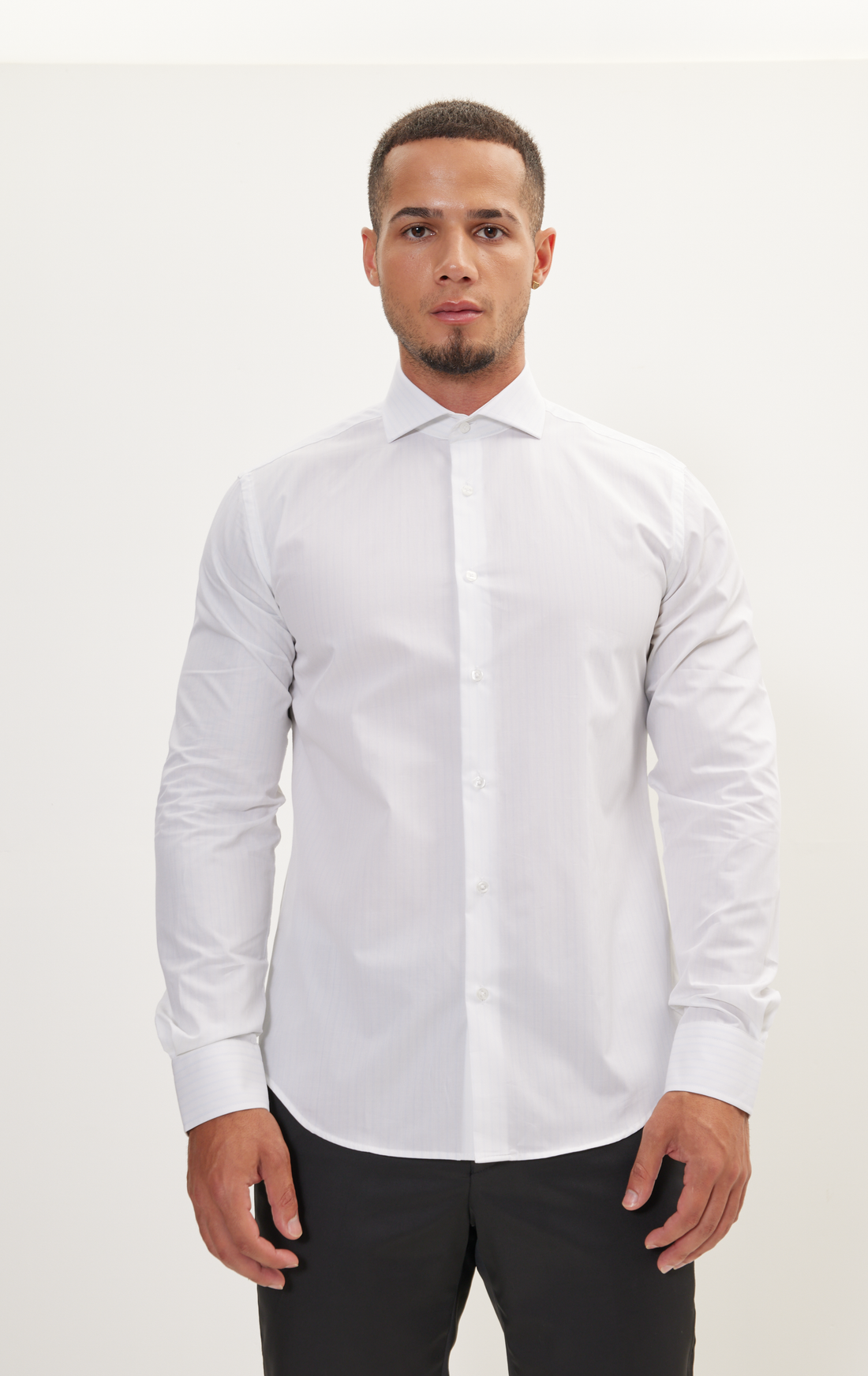 N° AN4903 PURE COTTON FRENCH PLACKET SPREAD COLLAR DRESS SHIRT - WHITE LIGHT BENGAL