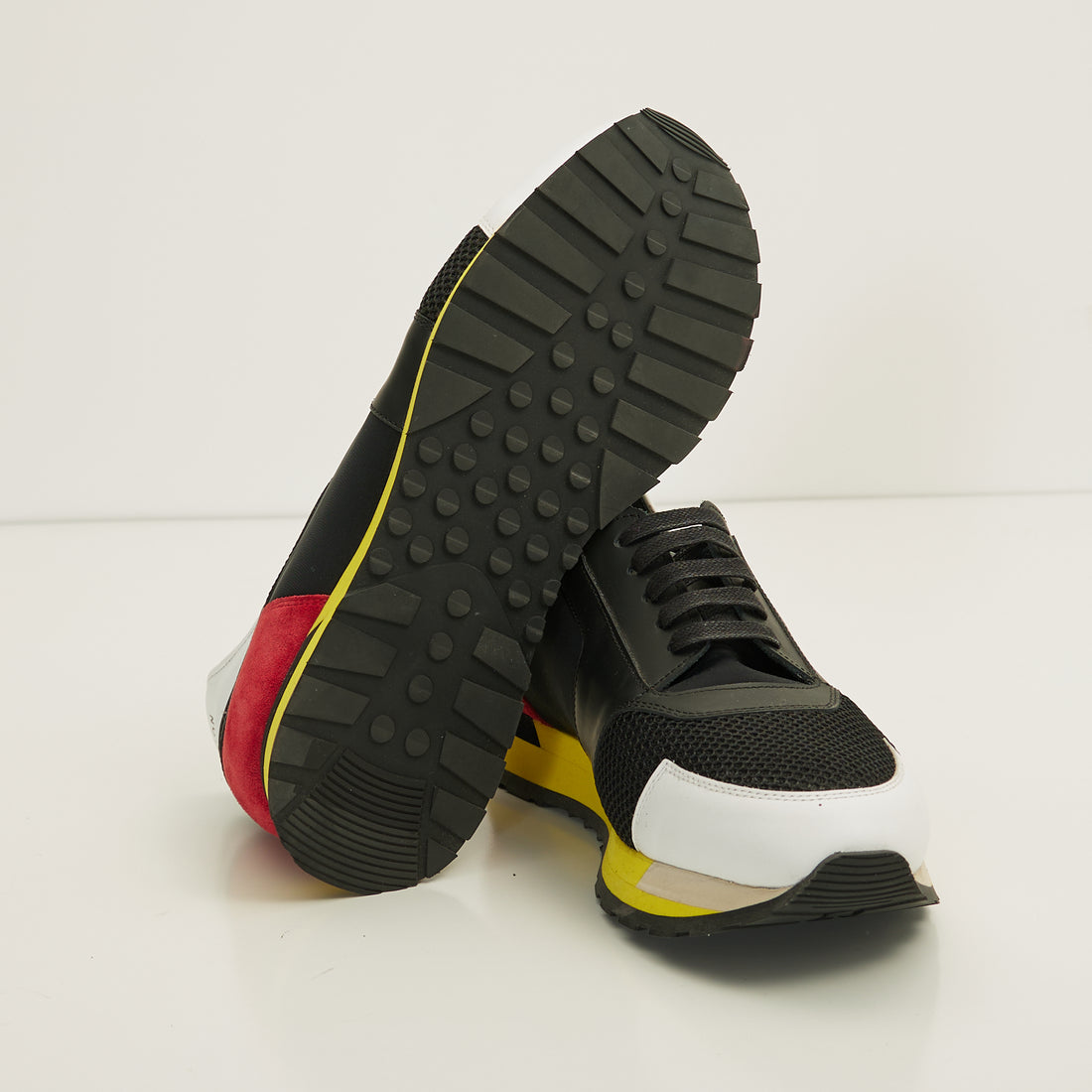 Небоскреб Runner Sneaker - черный желтый